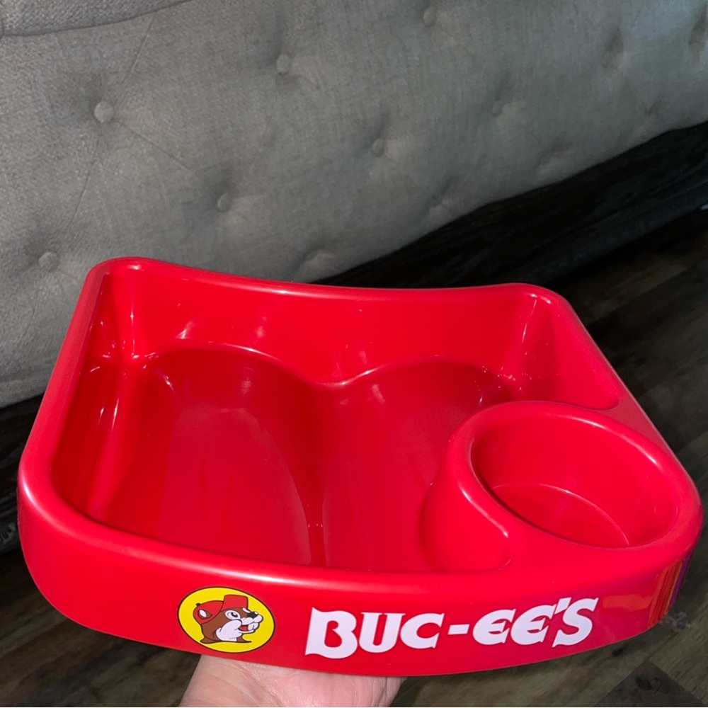 Must have for road trips! Buc-ee’s kids lap tray